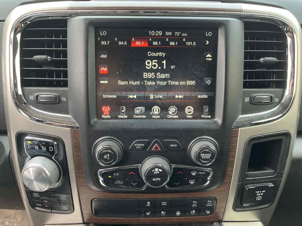 2017 RAM 1500 Image 17