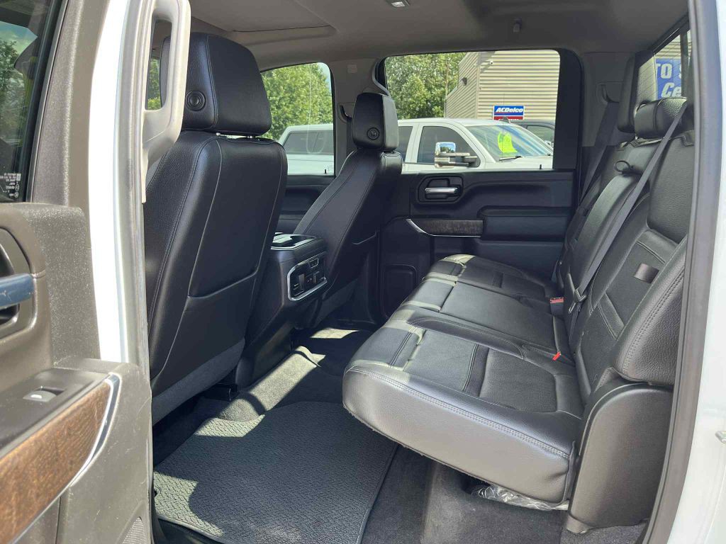 2020 GMC Sierra 2500 Image 31