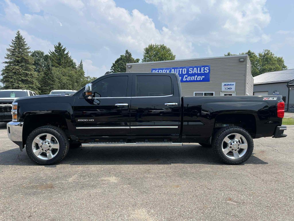 2016 Chevrolet Silverado 1500 Image 1