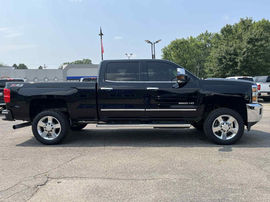 2016 Chevrolet Silverado 1500 Image 5