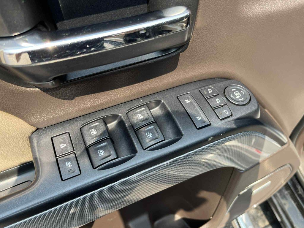 2016 Chevrolet Silverado 1500 Image 20