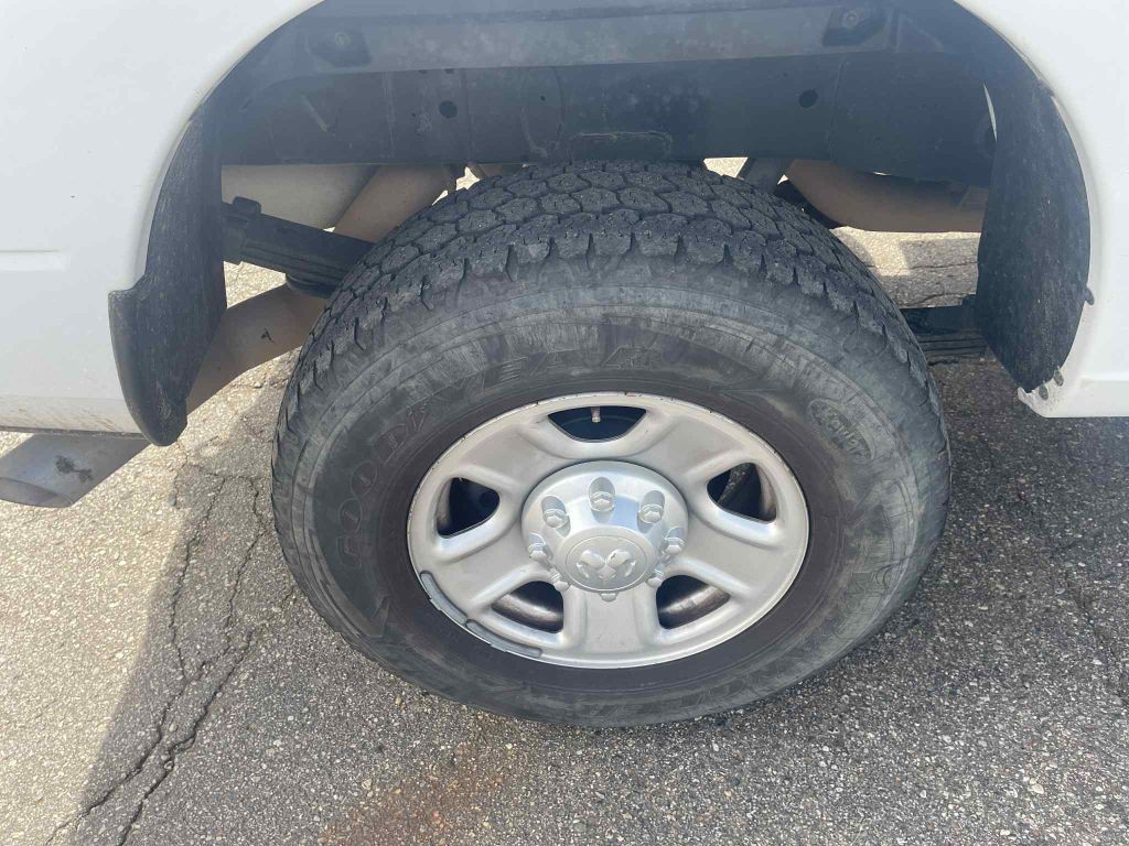 2018 RAM 3500 Image 10