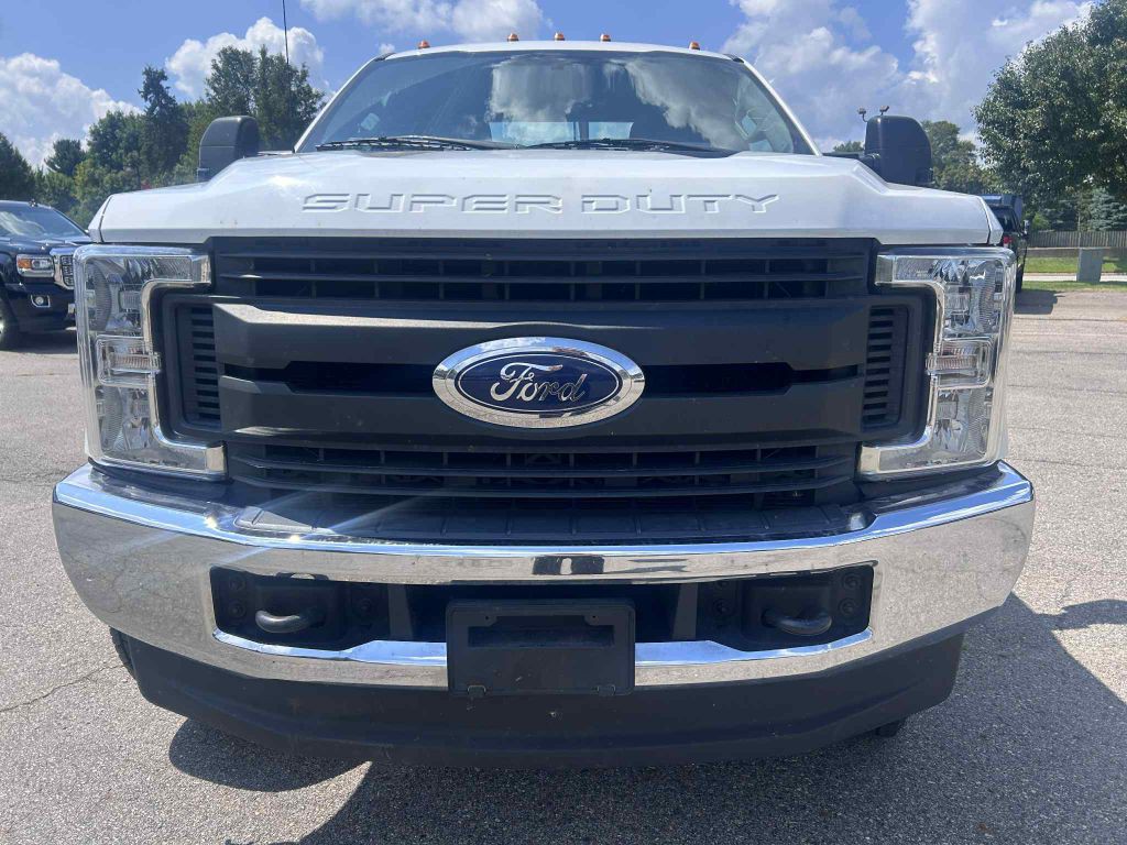 2019 Ford F-350 Image 3