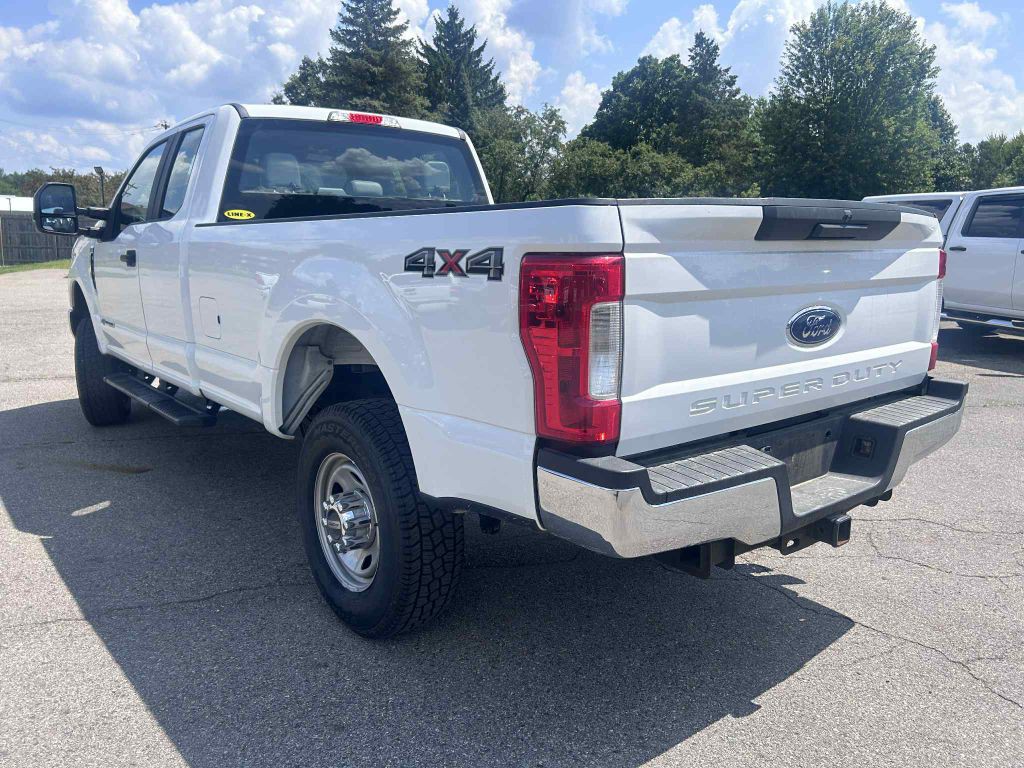 2019 Ford F-350 Image 6