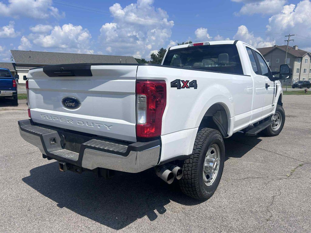 2019 Ford F-350 Image 9