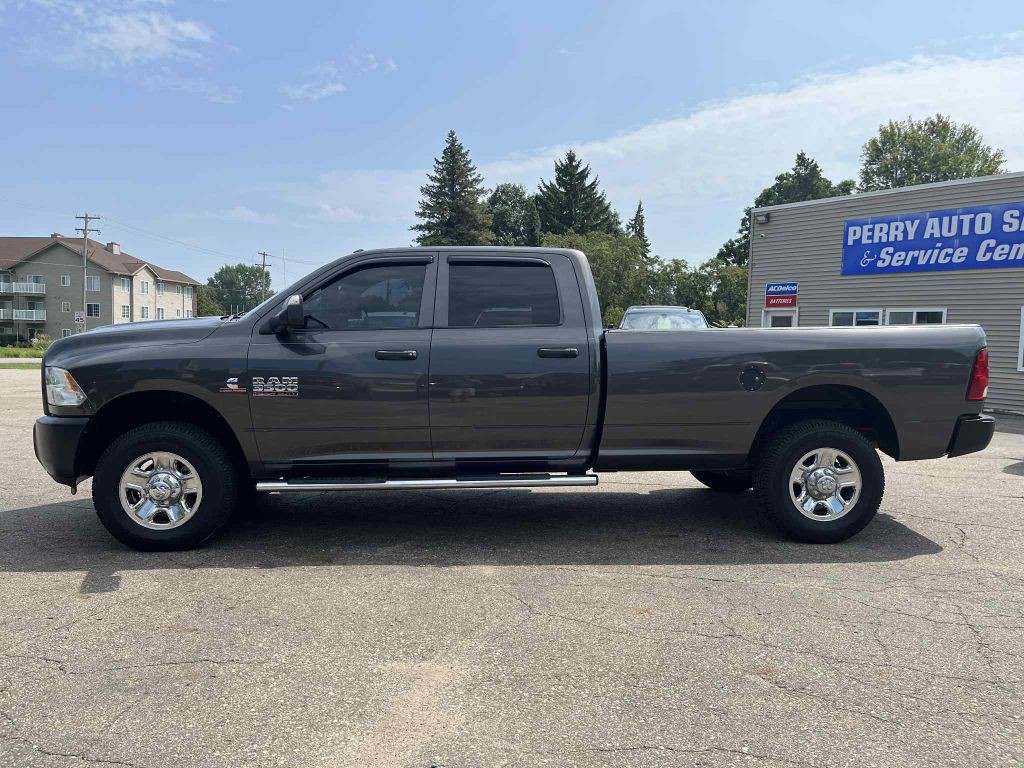 2018 RAM 3500 Image 1