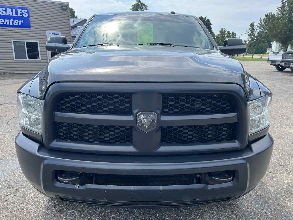 2018 RAM 3500 Image 3