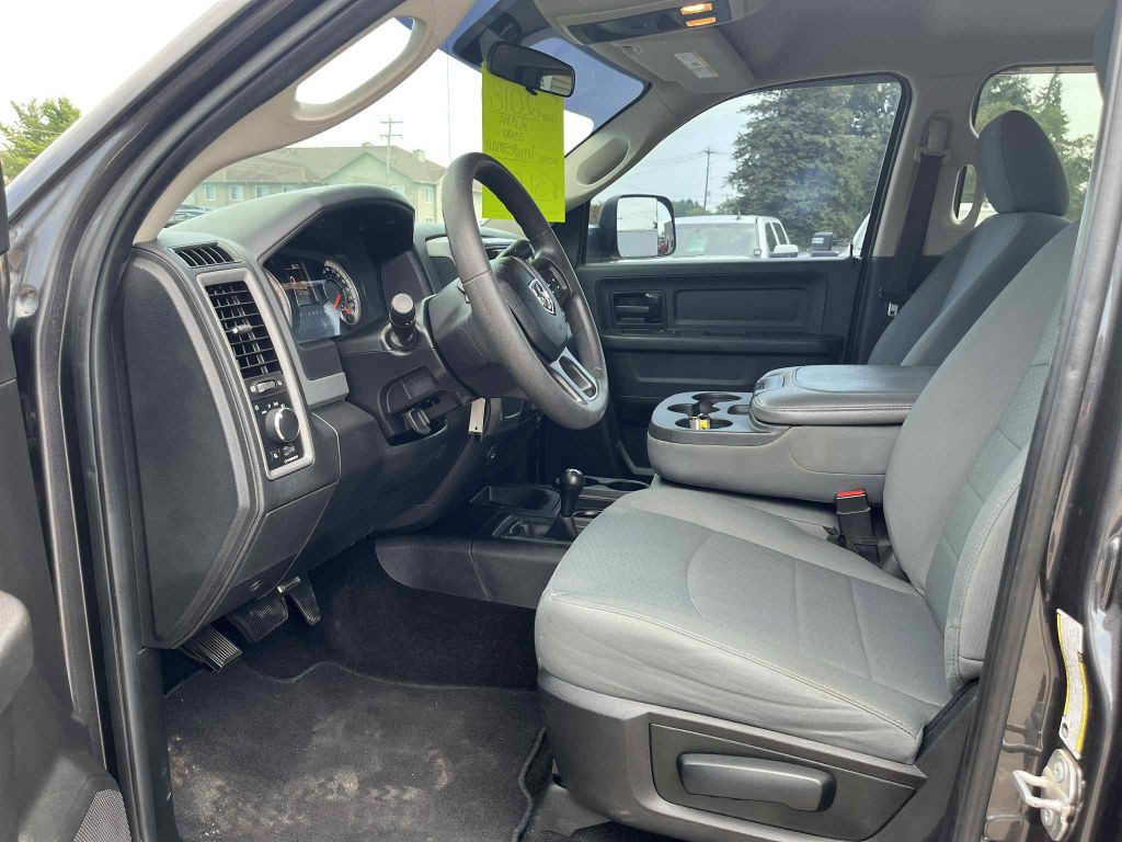 2018 RAM 3500 Image 27