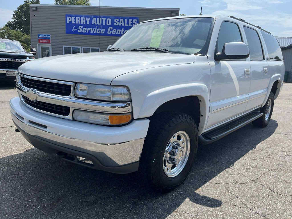 2002 Chevrolet Silverado 2500 Image 2