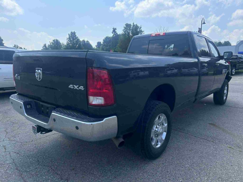 2016 RAM 2500 Image 7