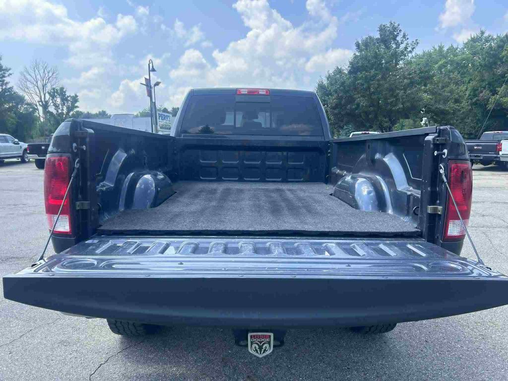 2016 RAM 2500 Image 9