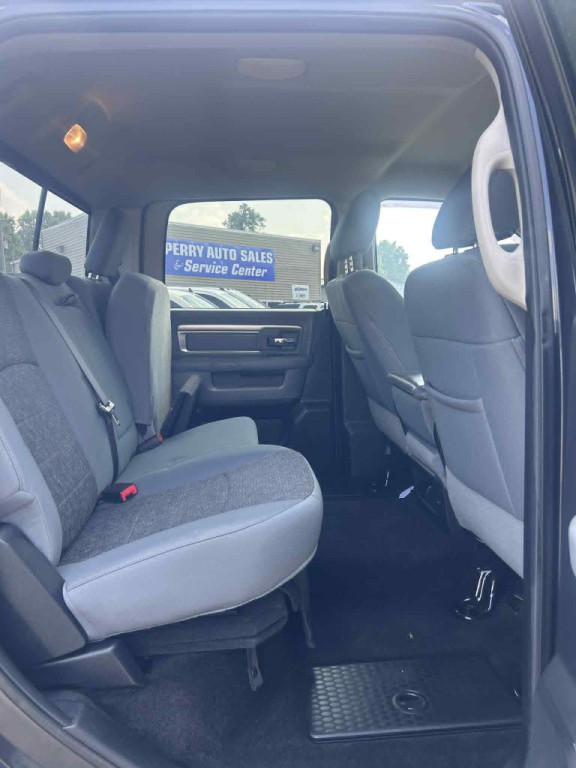 2016 RAM 2500 Image 21