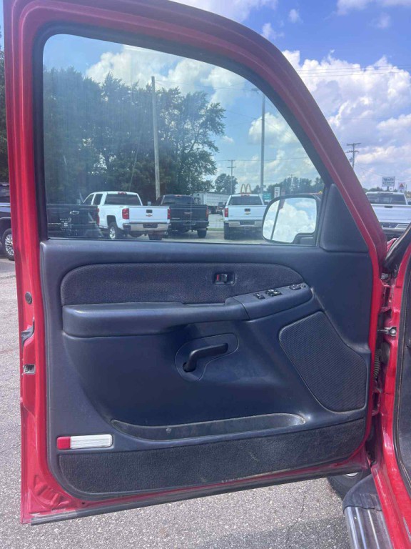 2002 GMC Sierra 2500 Image 14
