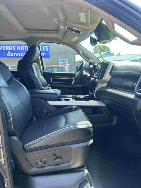 2021 RAM 2500 Image 21