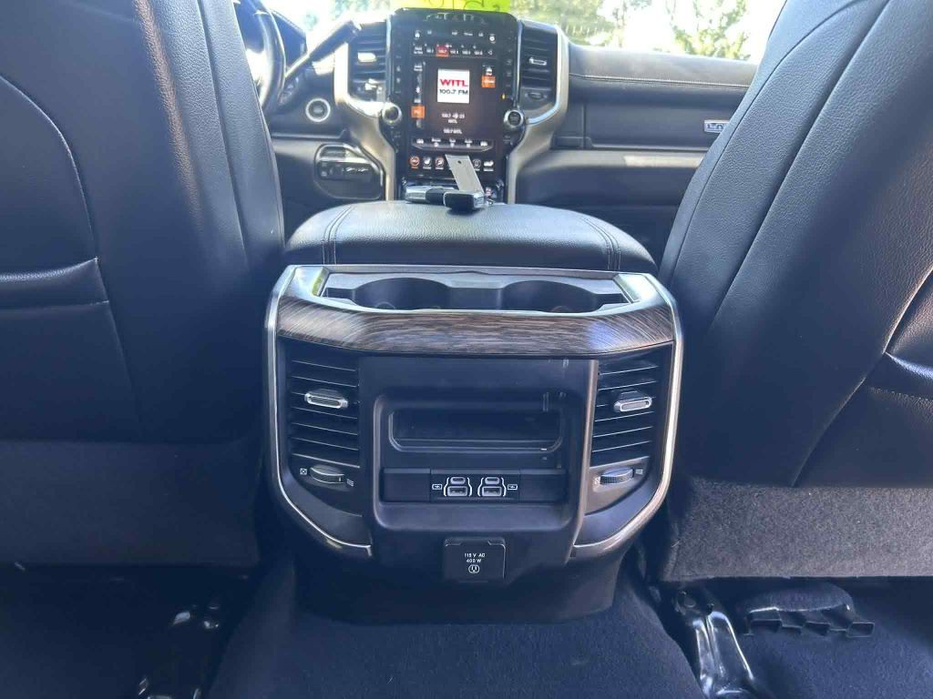 2021 RAM 2500 Image 24