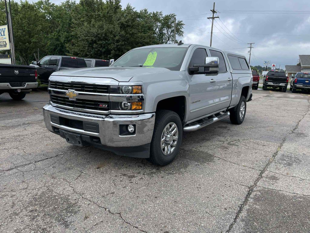 2016 Chevrolet Silverado 1500 Image 2