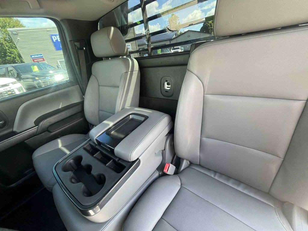 2018 GMC Sierra 3500 Image 21
