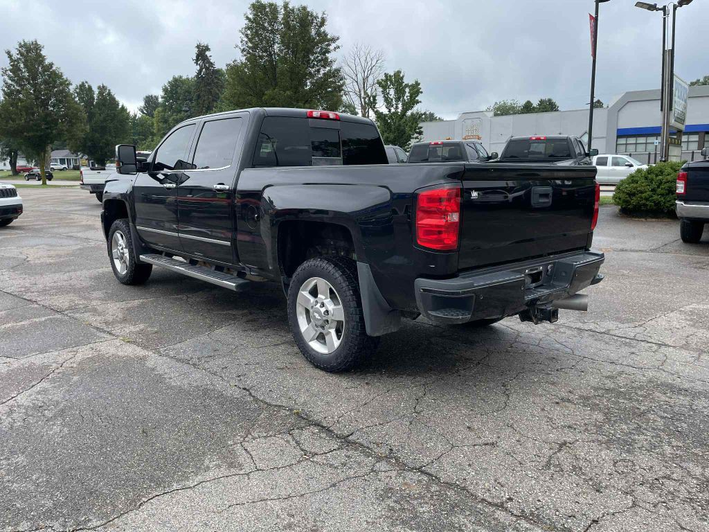 2017 Chevrolet Silverado 1500 Image 6