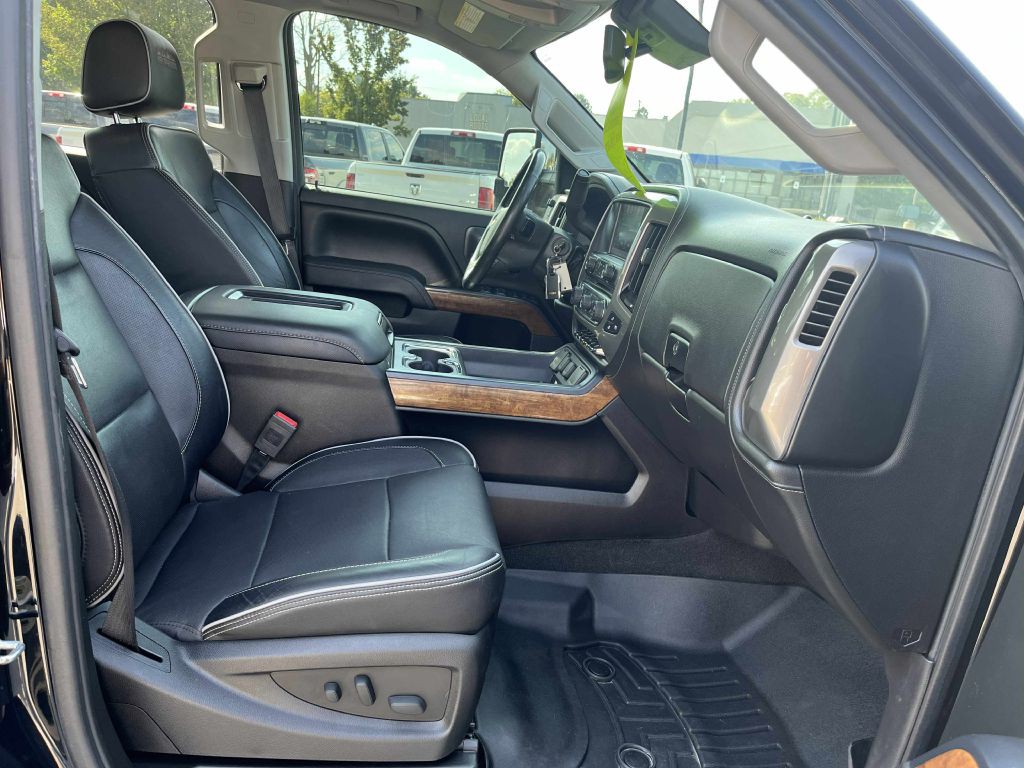 2017 Chevrolet Silverado 1500 Image 35