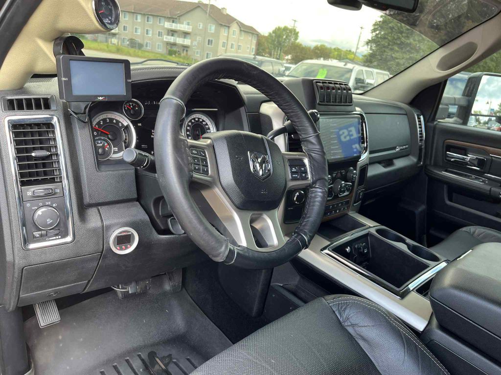 2014 RAM 2500 Image 15