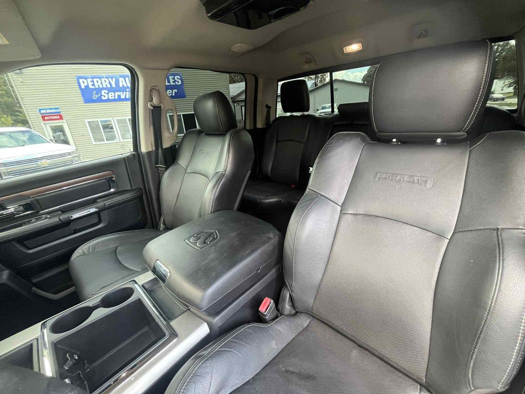 2014 RAM 2500 Image 25