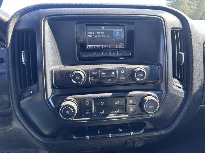 2015 Chevrolet Silverado 1500 Image 20