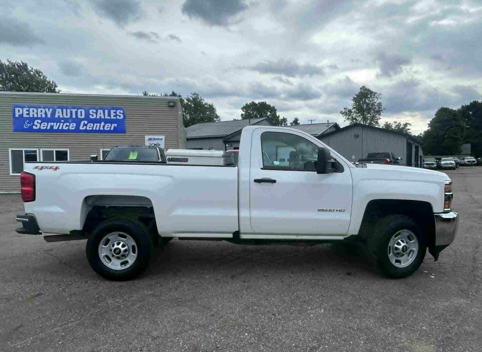 2015 Chevrolet Silverado 1500 Image 1