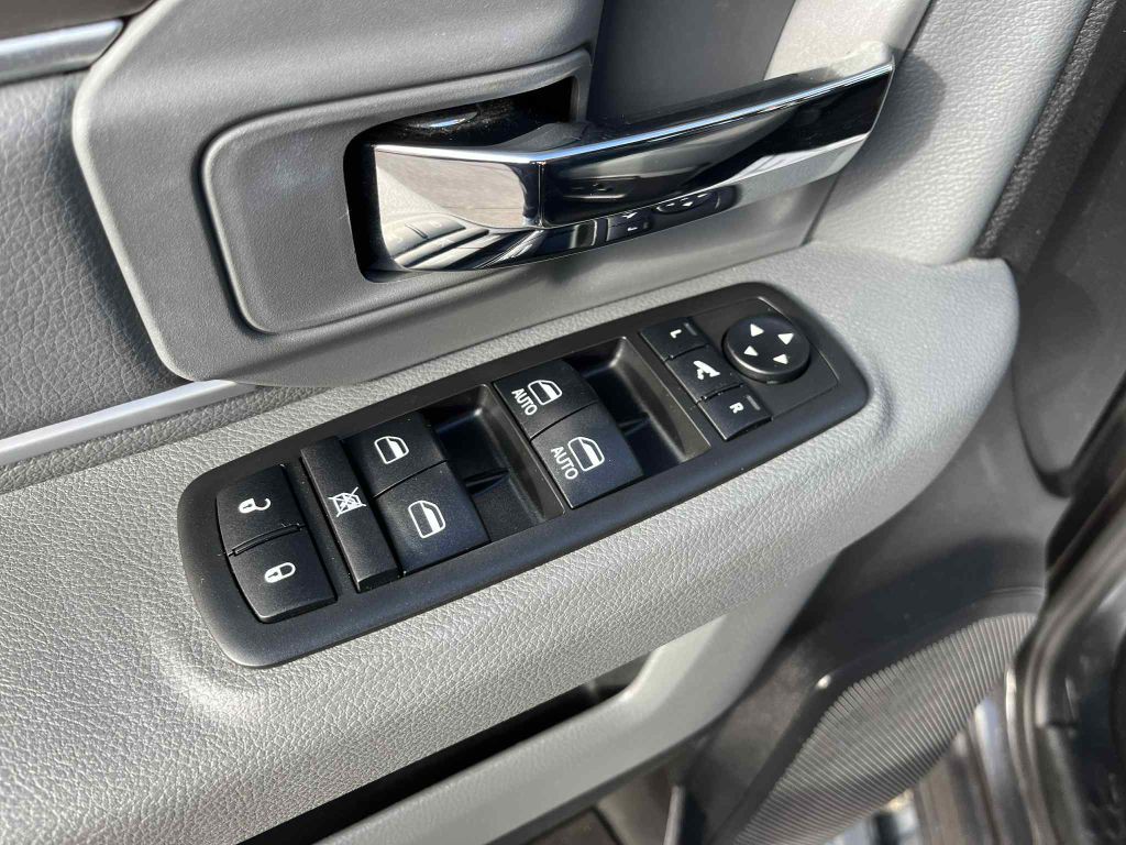 2018 RAM 2500 Image 19