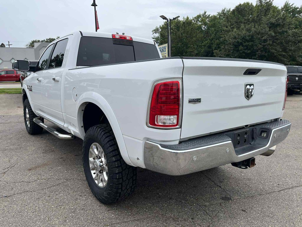 2018 RAM 2500 Image 9