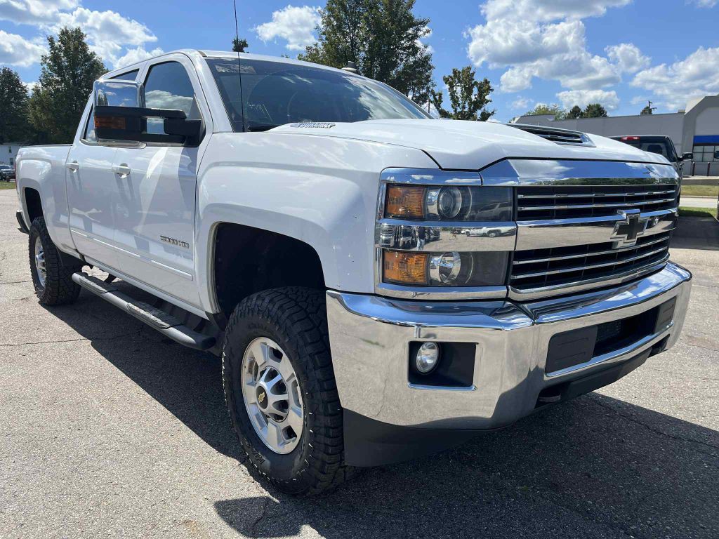 2018 Chevrolet Silverado 1500 Image 4