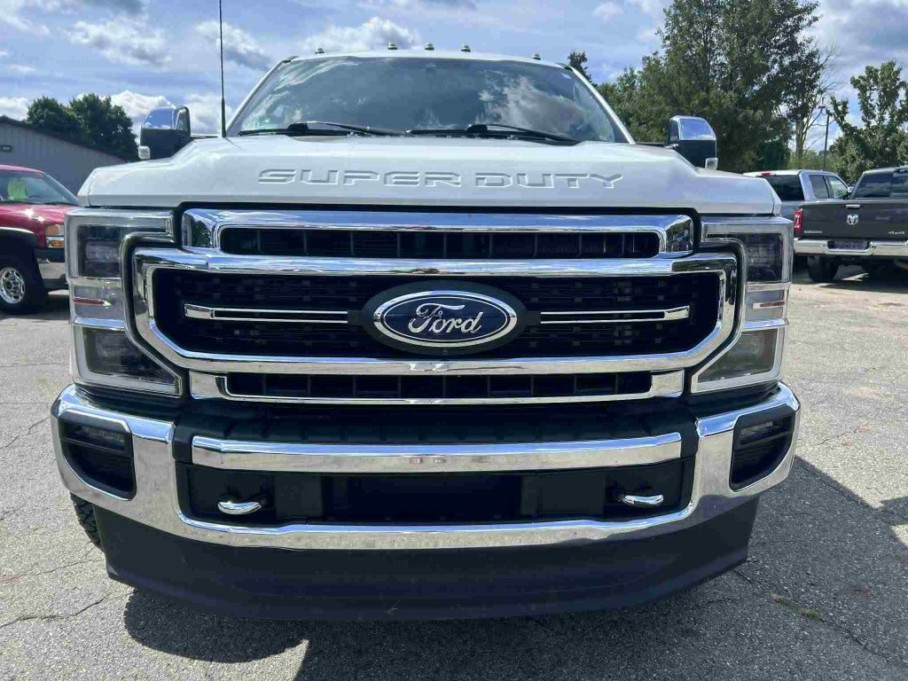 2022 Ford F-350 Image 3