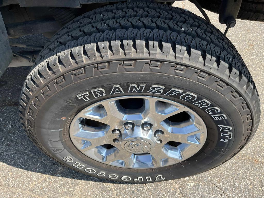 2018 RAM 2500 Image 17