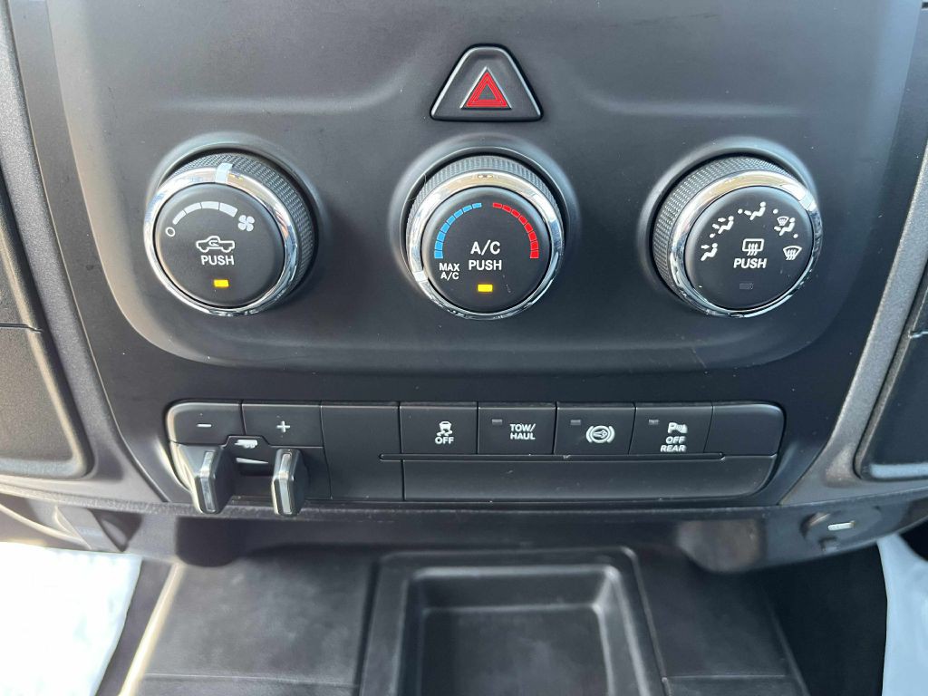 2018 RAM 2500 Image 22