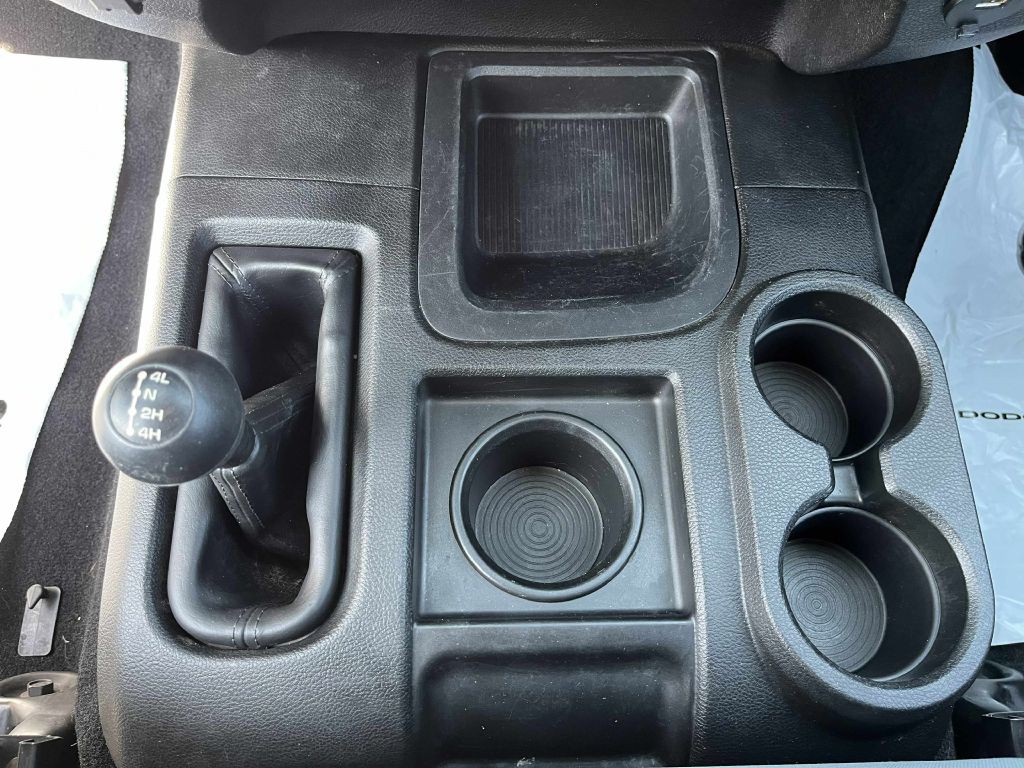 2018 RAM 2500 Image 24