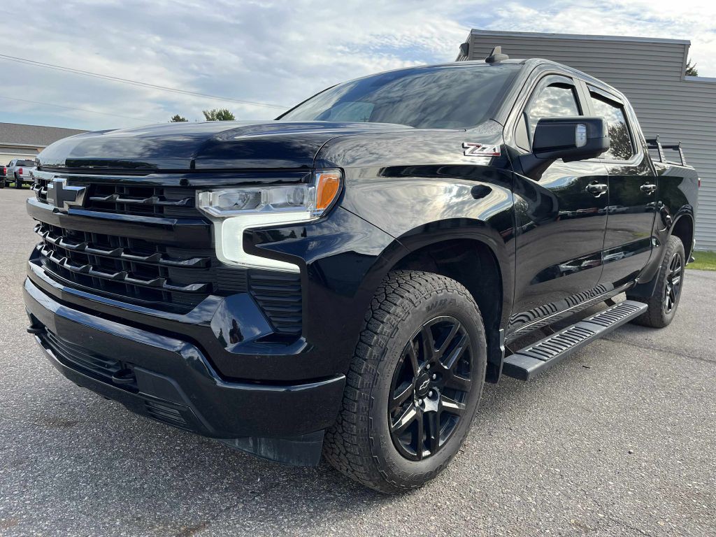 2022 Chevrolet Silverado 1500 Image 2