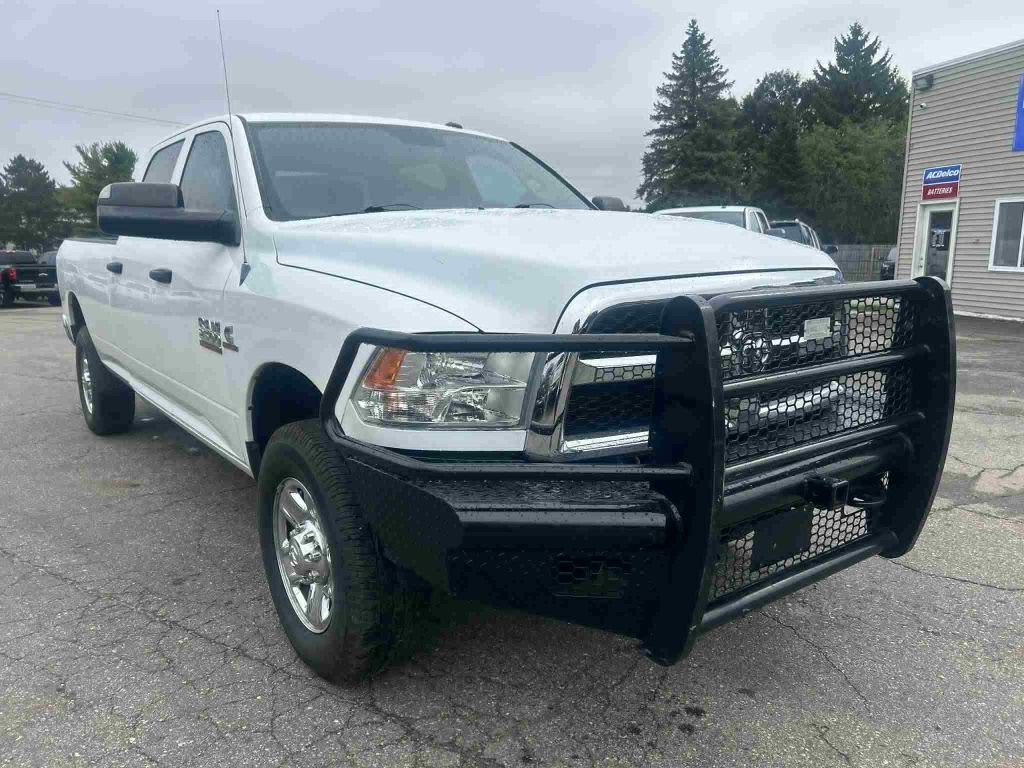 2014 RAM 2500 Image 2