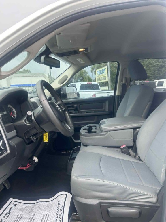 2014 RAM 2500 Image 18