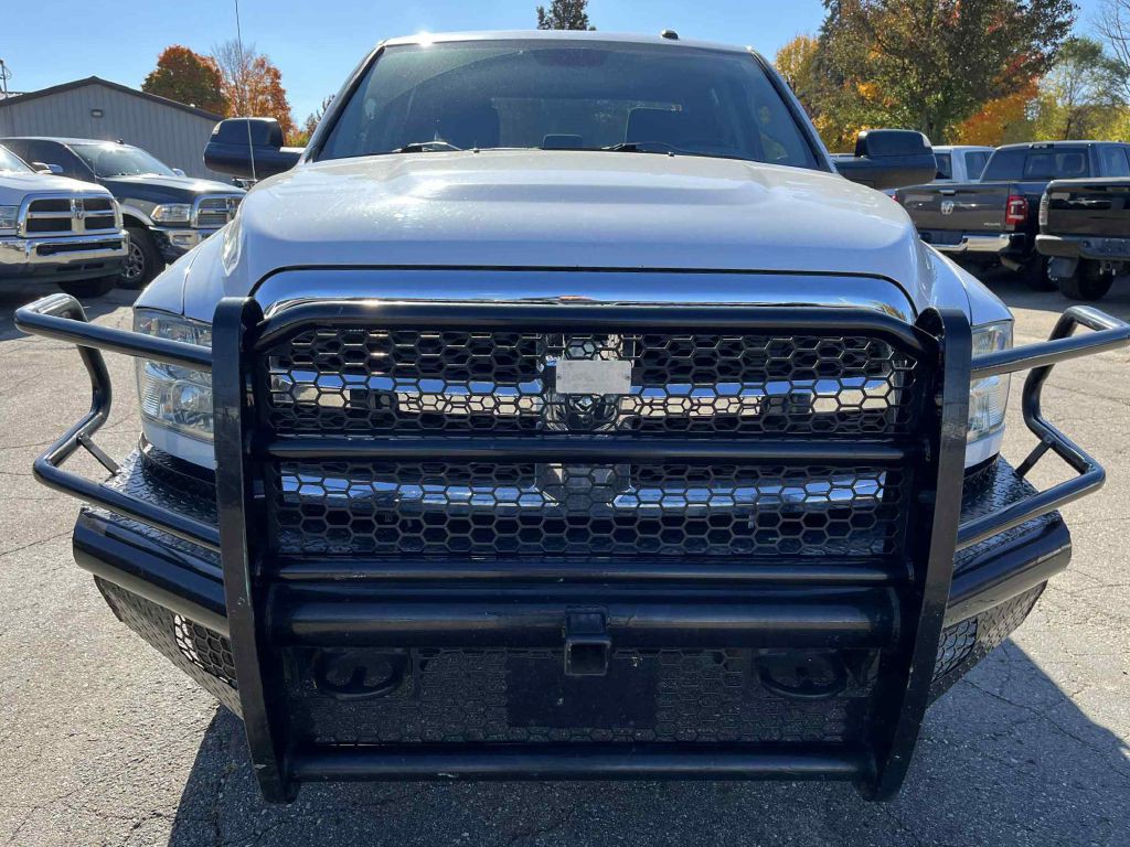 2014 RAM 2500 Image 3