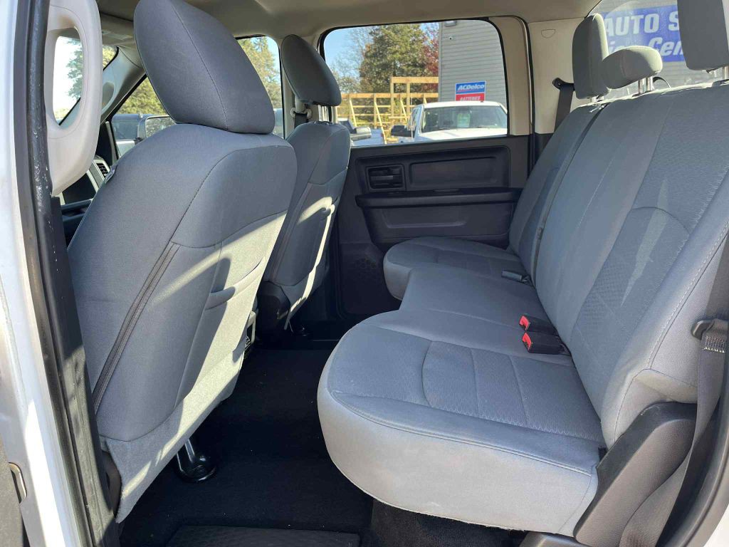 2014 RAM 2500 Image 27