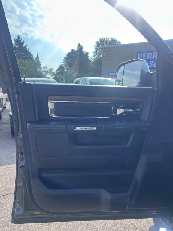2018 RAM 2500 Image 16