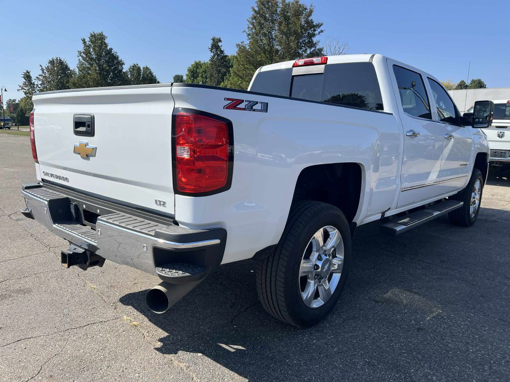 2018 Chevrolet Silverado 1500 Image 6