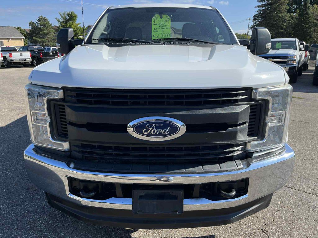 2019 Ford F-250 Image 3