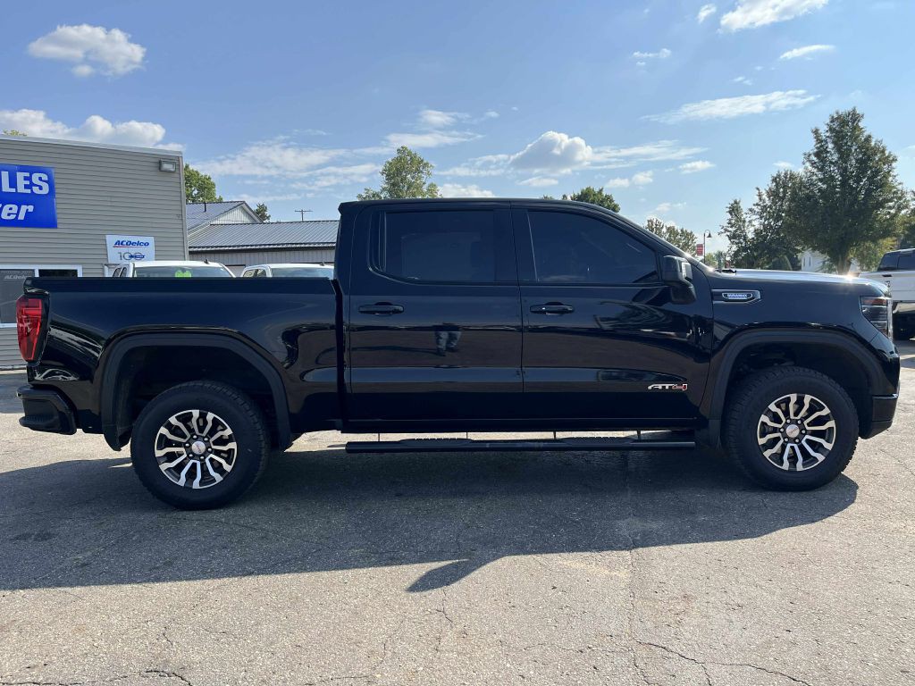 2022 GMC Sierra Image 5