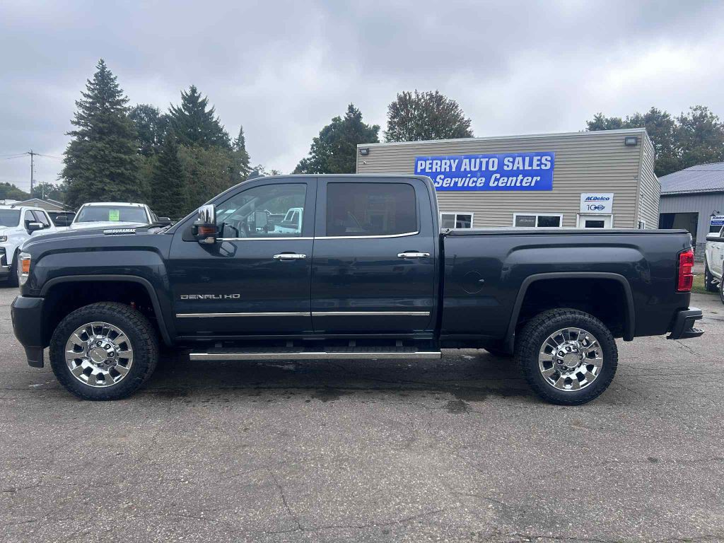 2019 GMC Sierra 2500 Image 1
