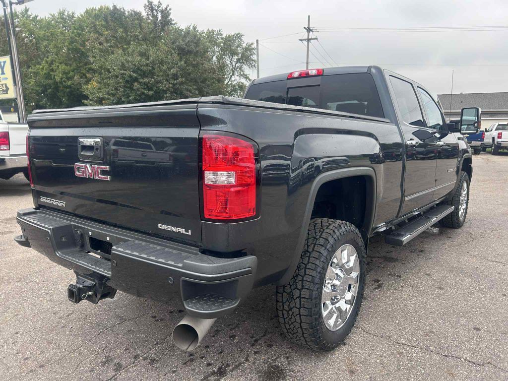 2019 GMC Sierra 2500 Image 6
