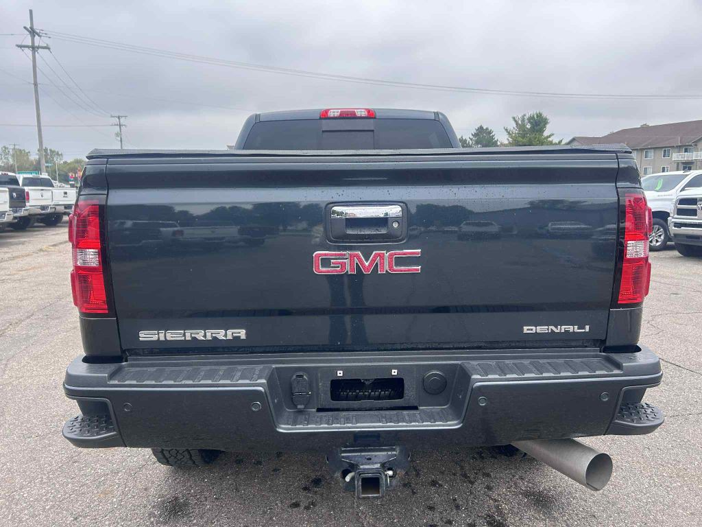 2019 GMC Sierra 2500 Image 7