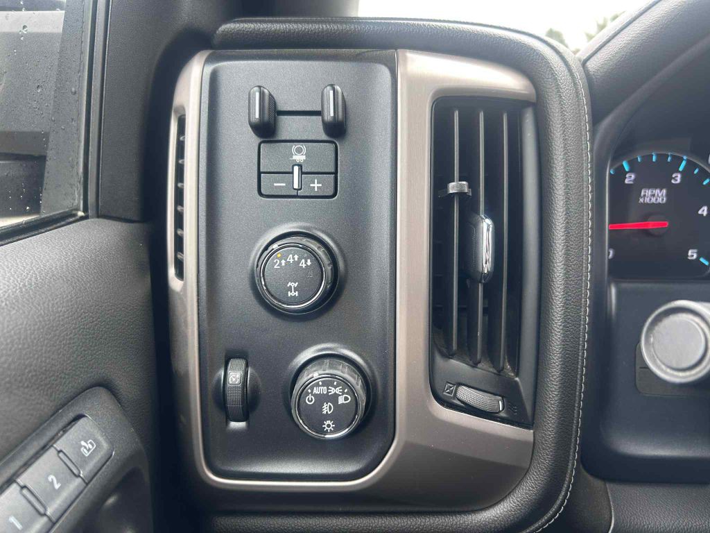 2019 GMC Sierra 2500 Image 16