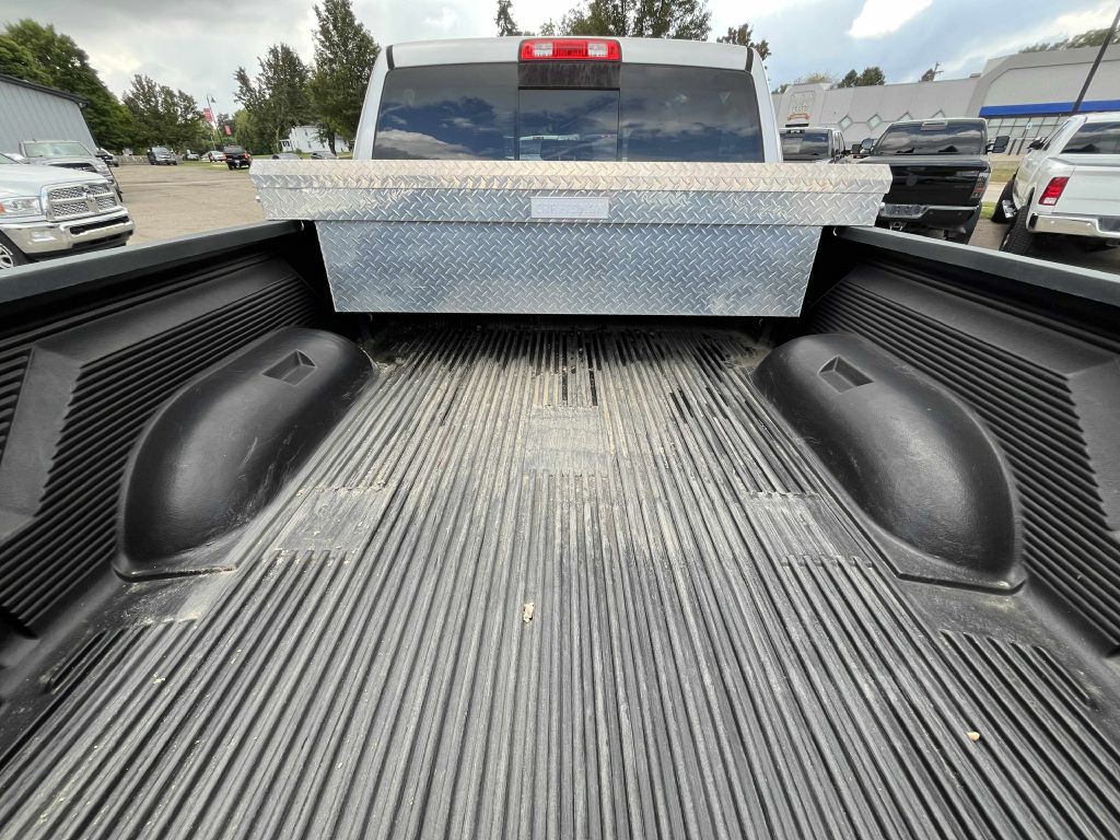 2017 RAM 2500 Image 8