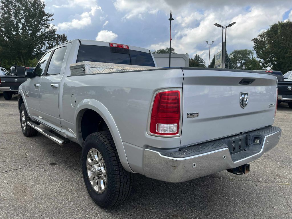 2017 RAM 2500 Image 9