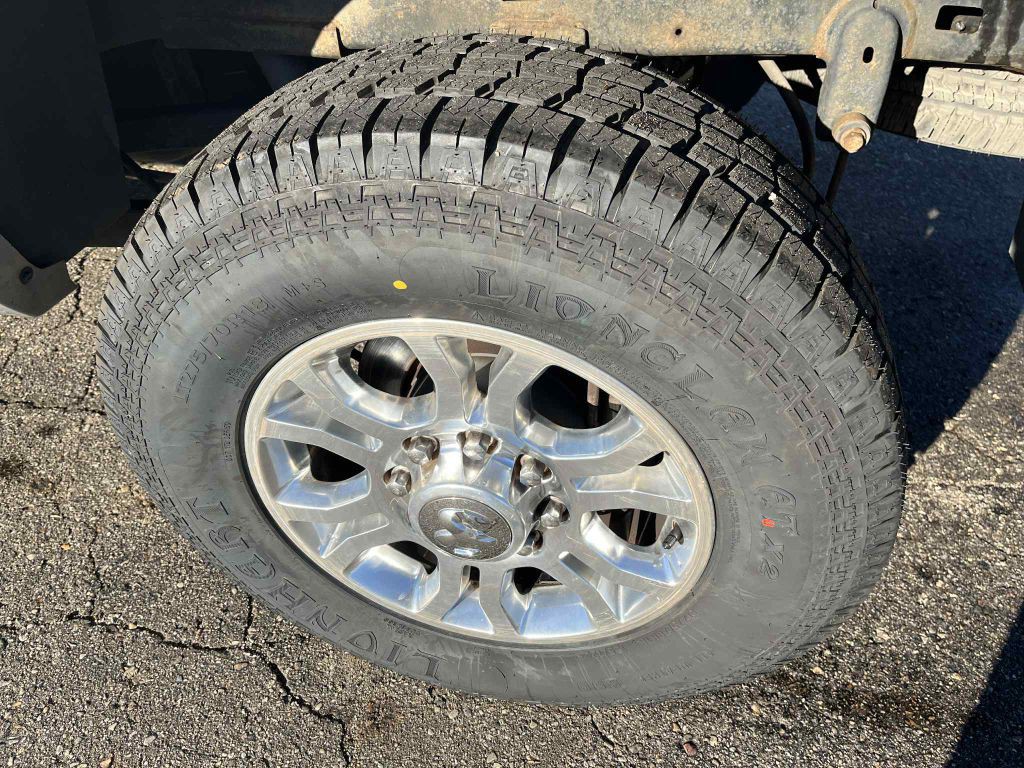 2017 RAM 2500 Image 14